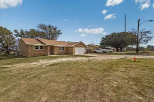 504 E Water, Milford, TX 76670 - Photo 26