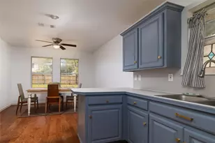 1908 Monte Cristo Dr, Sherman, TX 75092 - Photo 18