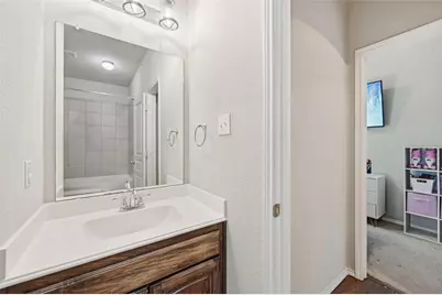 10329 Kingspoint Boulevard, Fort Worth, TX 76140 - Photo 20