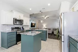 10329 Kingspoint Blvd, Fort Worth, TX 76140 - Photo 6