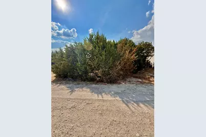 5614 San Jacinto Drive, Granbury, TX 76048 - Photo 2