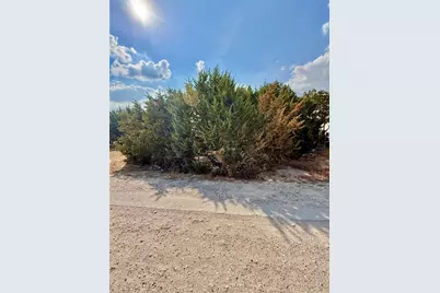 5614 San Jacinto Drive, Granbury, TX 76048 - Photo 1