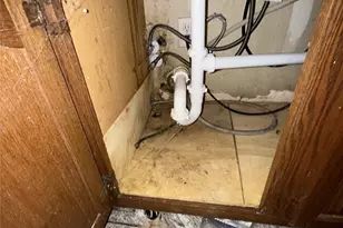 900 Blossomwood Ct, Arlington, TX 76017 - Photo 28