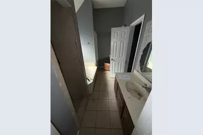 900 Blossomwood Court, Arlington, TX 76017 - Photo 20