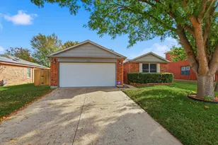 1512 Columbia Dr, Glenn Heights, TX 75154 - Photo 2