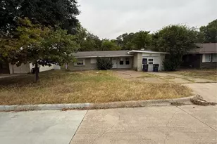 5504 Wheaton Dr, Fort Worth, TX 76133 - Photo 2