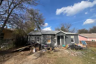 4113 Avenue N, Fort Worth, TX 76105 - Photo 1