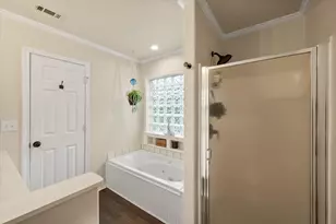 1103 Laramie Ct, Granbury, TX 76048 - Photo 4