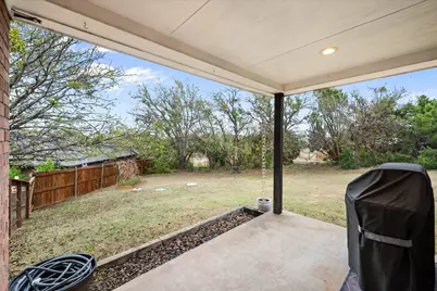 1103 Laramie Court, Granbury, TX 76048 - Photo 32