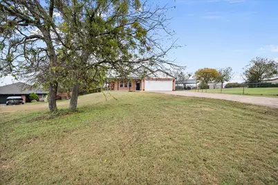 1103 Laramie Court, Granbury, TX 76048 - Photo 26