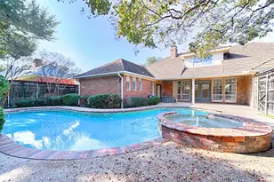 1625 Travis Circle S, Irving, TX 75038 - Photo 30