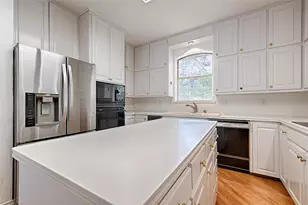 1625 Travis Circle S, Irving, TX 75038 - Photo 12