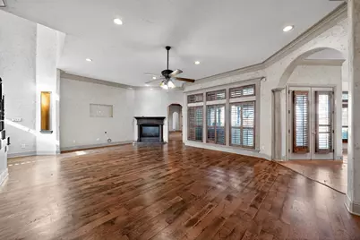 845 Thomas Crossing Drive, Fort Worth, TX 76028 - Photo 14