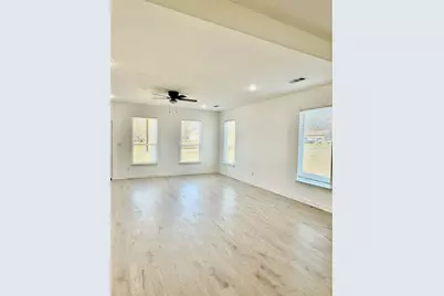 2205 Wellington Street, Greenville, TX 75401 - Photo 10