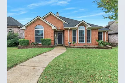 2136 Walden Place, Mesquite, TX 75181 - Photo 2