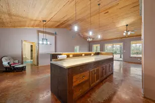 131 Fcr 462, Buffalo, TX 75831 - Photo 8