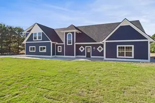 6445 Palomino Ct, Athens, TX 75752 - Photo 2