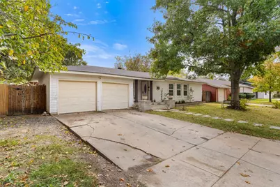 4809 Waldron Avenue, Fort Worth, TX 76133 - Photo 2