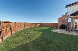 3768 Menard Dr, Carrollton, TX 75010 - Photo 32