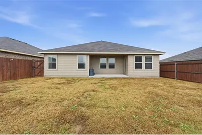 1708 Misty Meadow Lane, Lancaster, TX 75146 - Photo 12