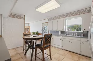 6542 W Lake Rd, Abilene, TX 79601 - Photo 16