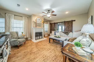 1992 Bledsoe Rd, Gunter, TX 75058 - Photo 2