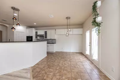 1125 Annalea Cove Drive, Lewisville, TX 75056 - Photo 6