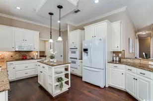 1113 Creekwood Dr, Garland, TX 75044 - Photo 14