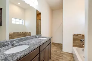 14247 Greenhaw Ln, Dallas, TX 75253 - Photo 34