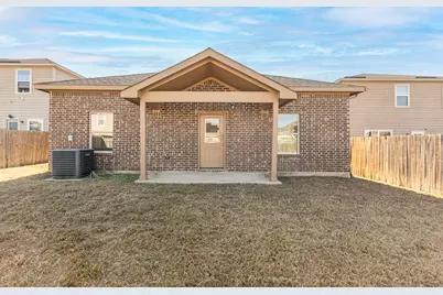 14247 Greenhaw Lane, Dallas, TX 75253 - Photo 10