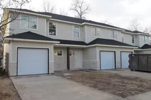 709 S 5th St, Bonham, TX 75418 - Photo 2