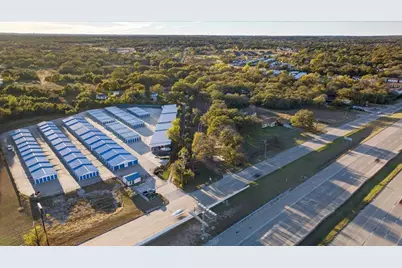 936 Southeast Parkway, Azle, TX 76020 - Photo 4