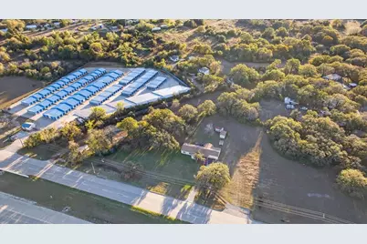 936 Southeast Parkway, Azle, TX 76020 - Photo 6