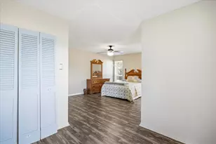 309 De La Cruz St, Weatherford, TX 76085 - Photo 8