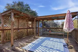 309 De La Cruz St, Weatherford, TX 76085 - Photo 24