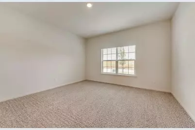 912 Mallorie Lane, Ferris, TX 75125 - Photo 14