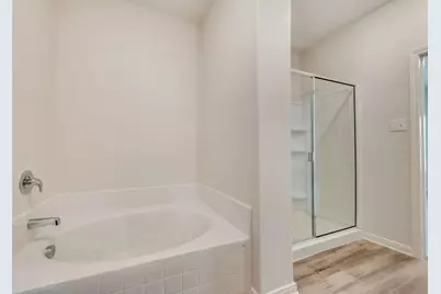 912 Mallorie Lane, Ferris, TX 75125 - Photo 18