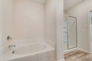 912 Mallorie Ln, Ferris, TX 75125 - Photo 18