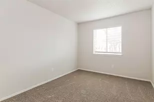 2718 Holy Cross Ln, Garland, TX 75044 - Photo 12