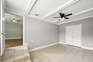 6520 Lovett Ave, Dallas, TX 75227 - Photo 10