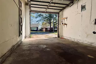 415 W Taylor St, Sherman, TX 75092 - Photo 38