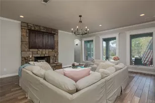 101 E Bozeman Ln, Fort Worth, TX 76108 - Photo 10