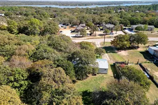 331 Prairie Ln, Azle, TX 76020 - Photo 18