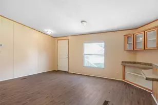 331 Prairie Ln, Azle, TX 76020 - Photo 4