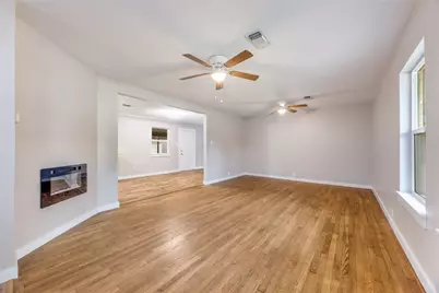 1402 N Ricketts Street, Sherman, TX 75092 - Photo 8