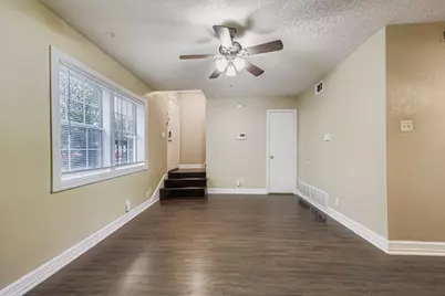 214 Austin Street, Grapevine, TX 76107 - Photo 22