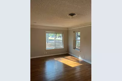 501 Merrill Drive, Bedford, TX 76022 - Photo 4