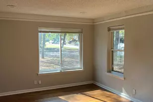 501 Merrill Dr, Bedford, TX 76022 - Photo 4