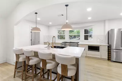 1513 Carriage Lane, Garland, TX 75043 - Photo 10