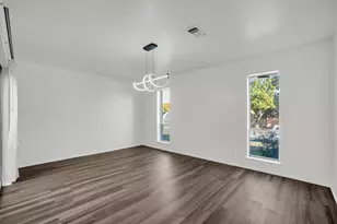 13351 Kit Ln, Dallas, TX 75240 - Photo 8